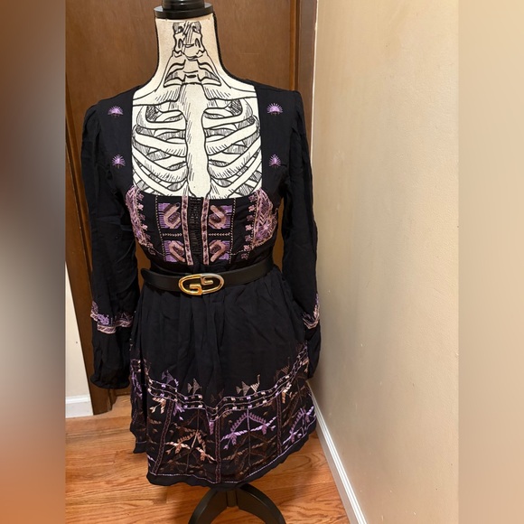 Free People Rhiannon Black Dress with Detailed Embroidery, Women's Size XS NWT Free People Rhiannon Black Dress with Detailed Embroidery, Women's Size XS NWT